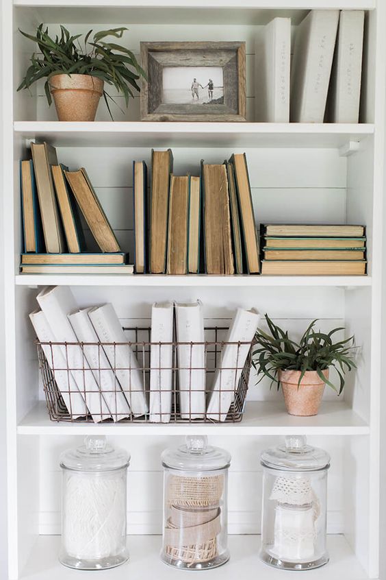 Style your bookshelf like a pro
